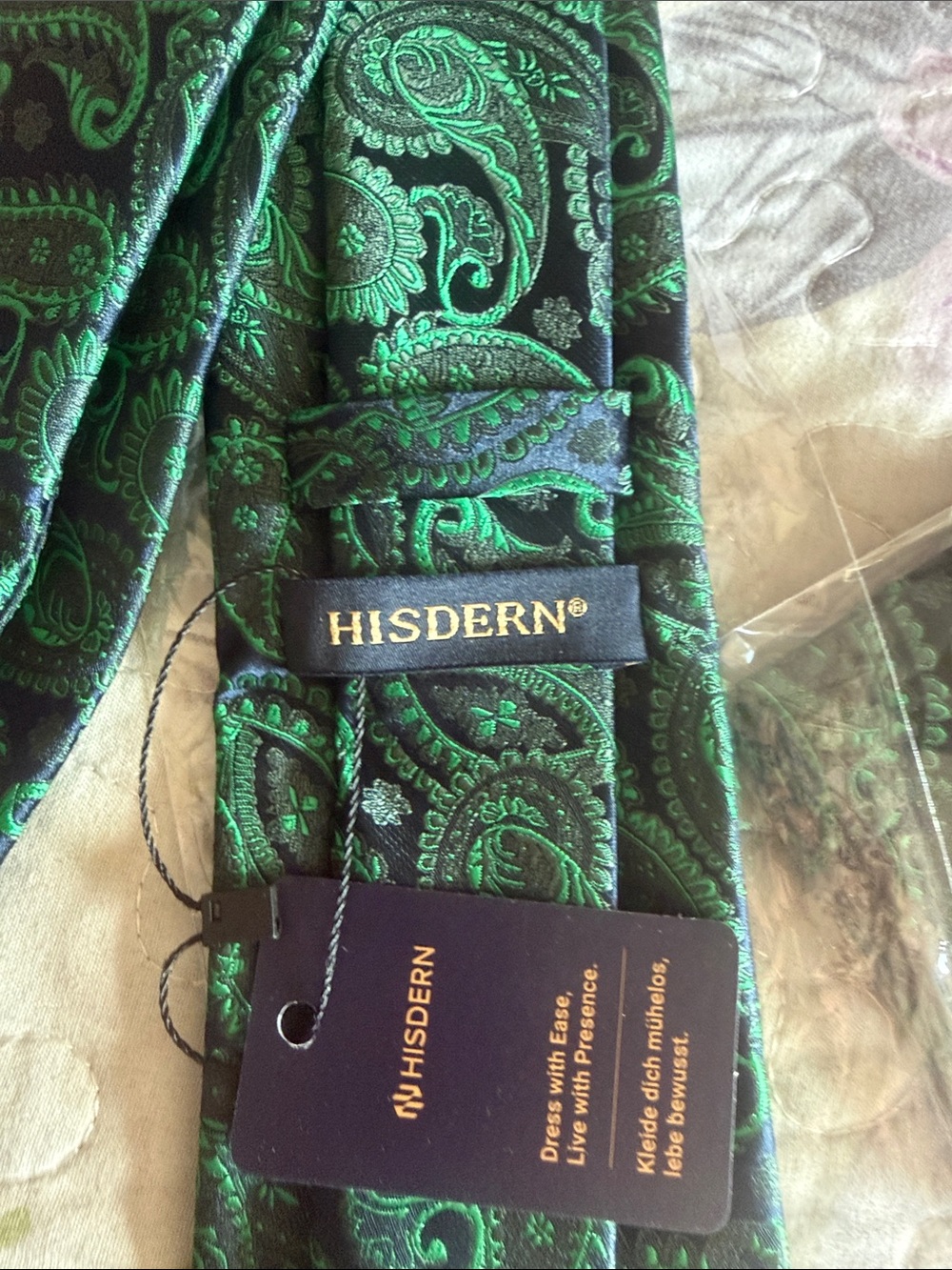 Green Paisley Tie and Pocket Square Set - Classic Formal Accessory - Picture 5 of 6